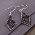 Boucle-d'oreille noir